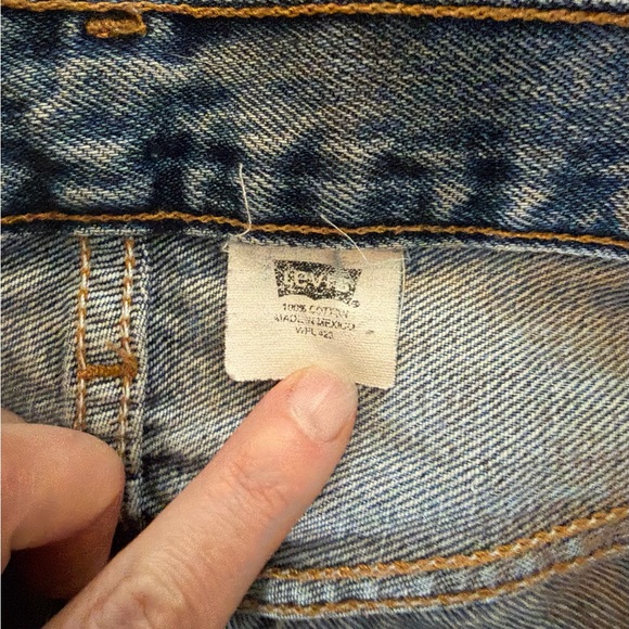 Levi's Women's Straight Leg Blue Jeans - Picture 5 of 5